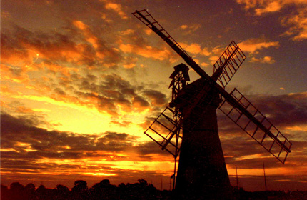 Sunrise at Thurne