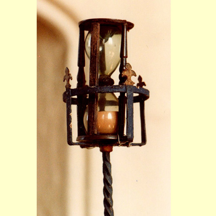Hourglass on Pulpit St. Lawrence, Ingworth